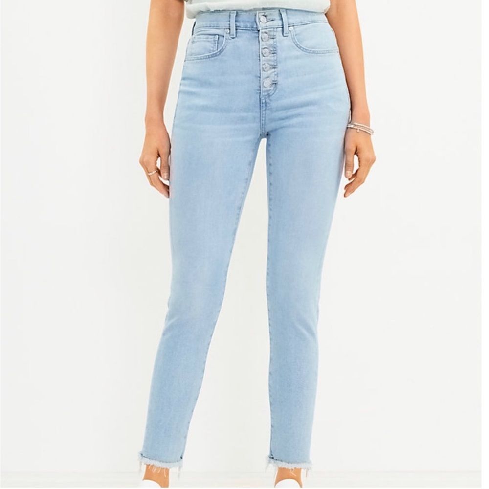 LOFT Frayed Button Fly Skinny Jeans Raw Hem Light Blue Wash Size 2/26